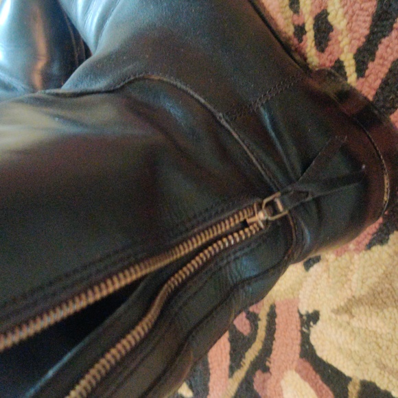 Cole Haan short booties EUC - Picture 2 of 4